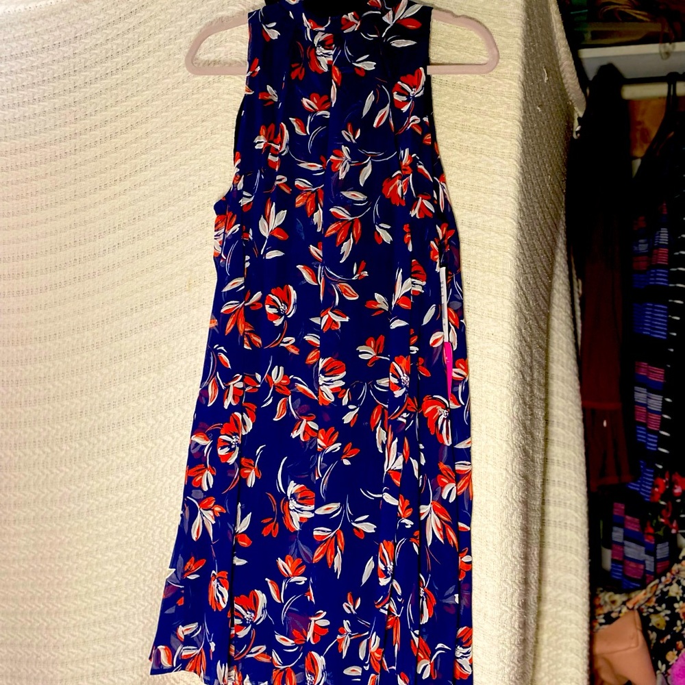 Brand new with Tags Very Classy and super chic dress